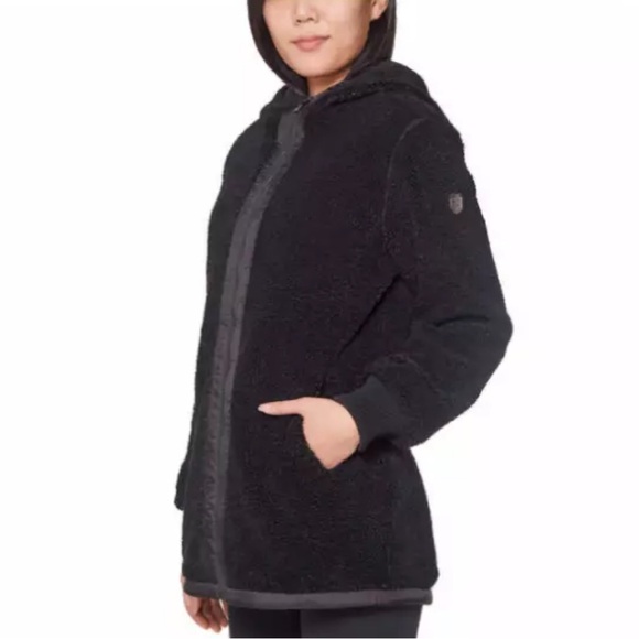 1 Madison Jackets & Blazers - 1 Madison Women’s Fuzzy Jacket NWT Size XL